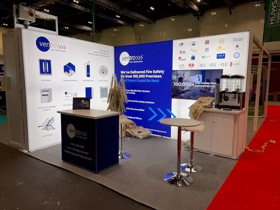 exhibition-stand-hire-lightbox-ventro-min